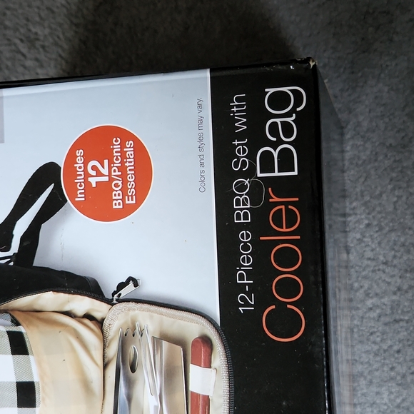 Meridian Point 12 Piece BBQ Set with Cooler bag. New in Original packaging. - Picture 4 of 8